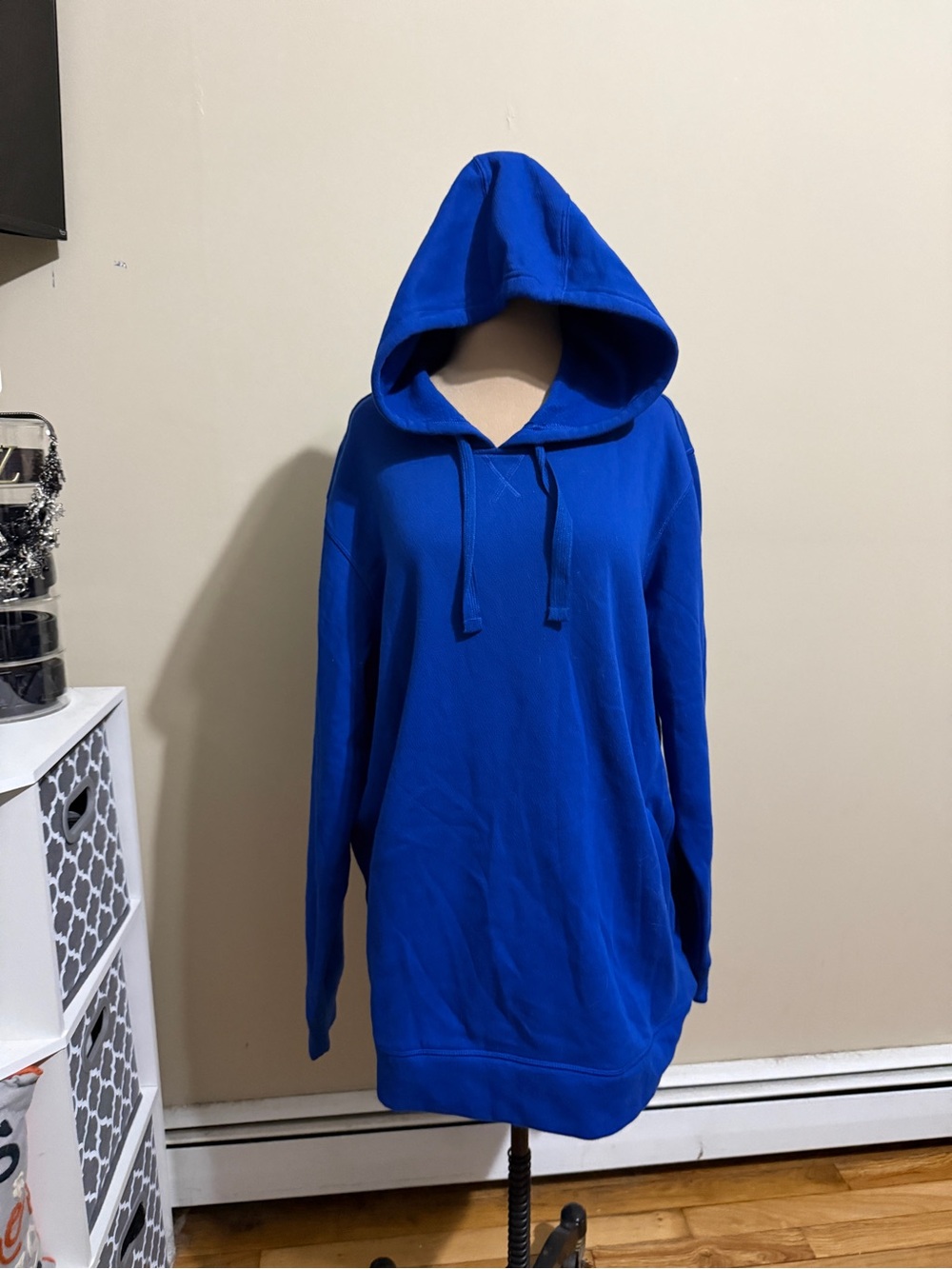 Men’s Adidas hoodie - EUC.